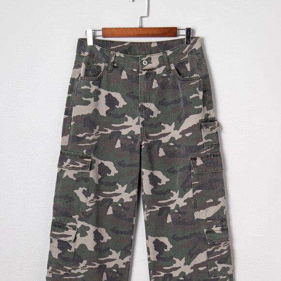 B345 Green Camo Cargo Wide Leg Pants - Picture 4 of 8